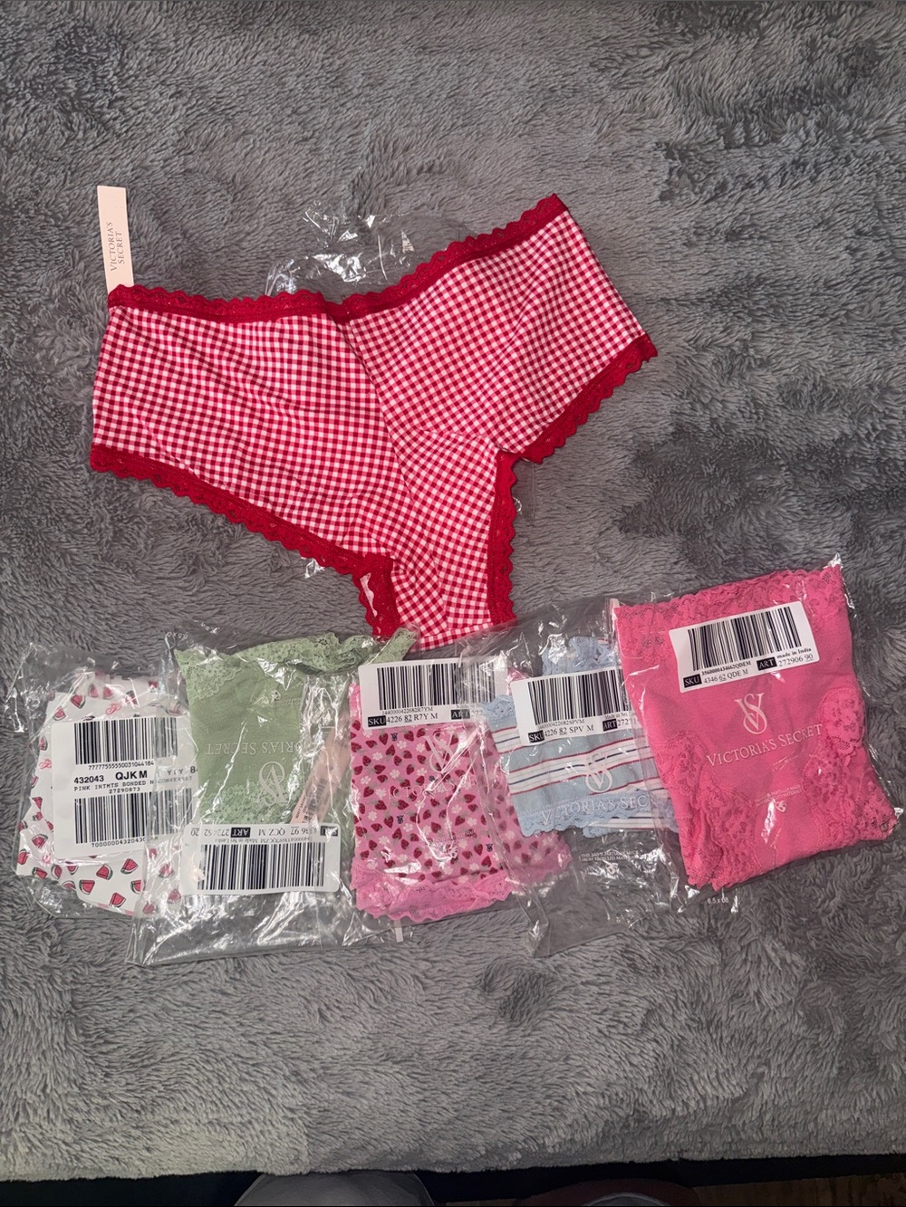 Victoria’s Secret  6 pcs, Panty Bundle – 6 Pieces – NWT – Size Medium